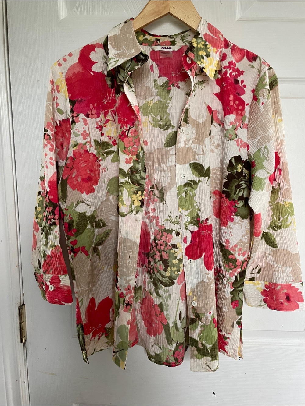 Alia Floral Button-Up Blouse in Red, Green and Cream